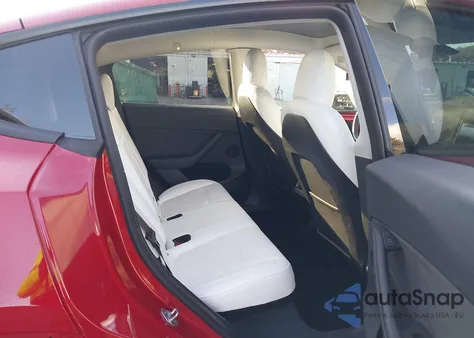 2022 Tesla Model Y Performance Dual Motor All-Wheel Drive from USA, damaged, VIN 7SAYGDEF8NF529968